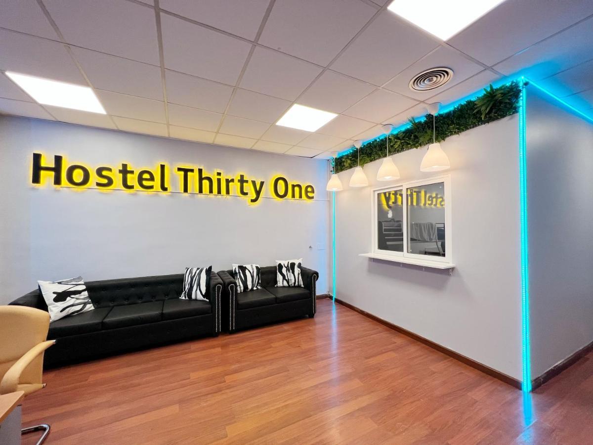 Hostel Thirty One Мадрид Екстер'єр фото
