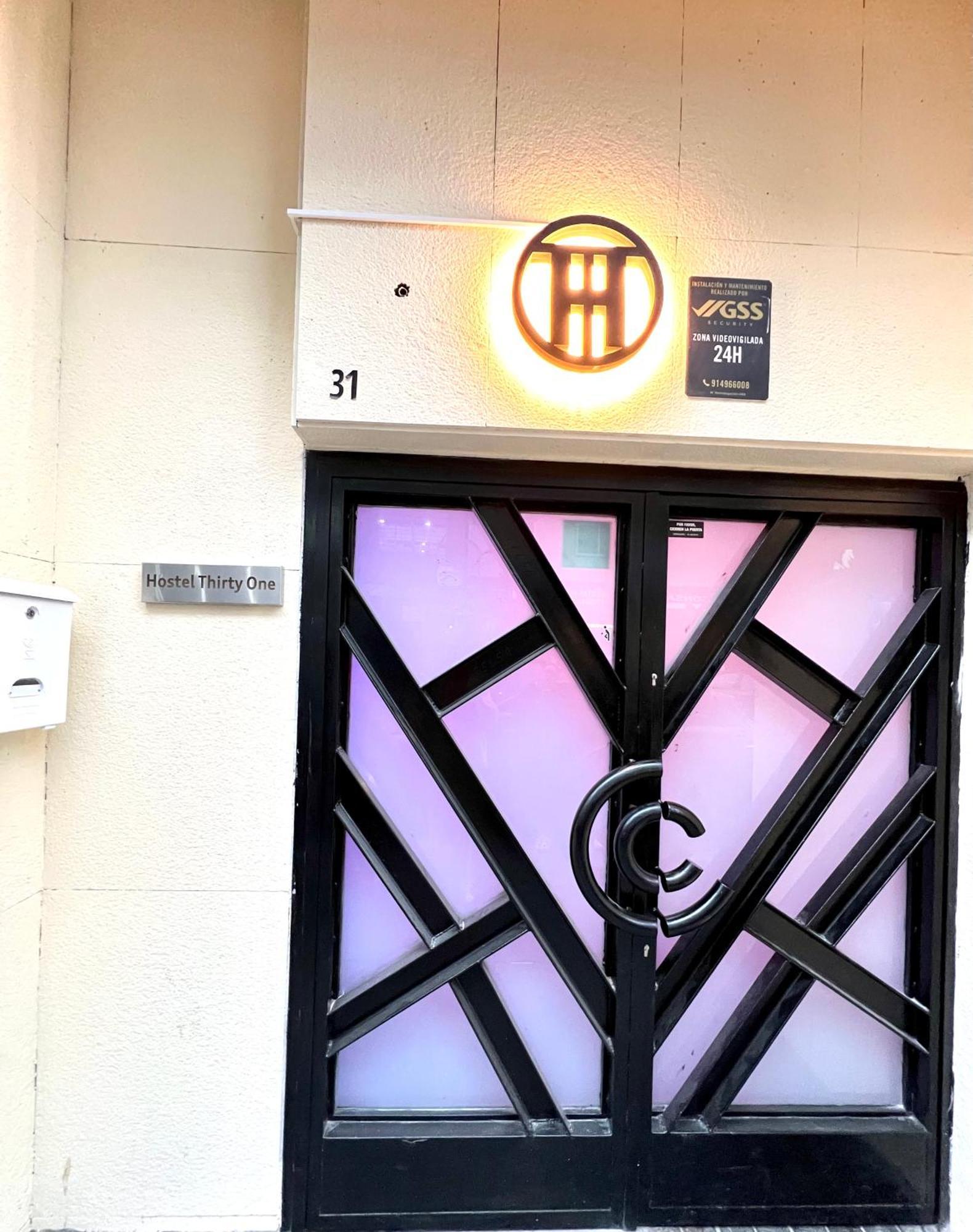 Hostel Thirty One Мадрид Екстер'єр фото